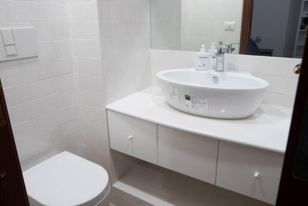 Apartment Dimora Carolina - Al Centro Di Napoli *